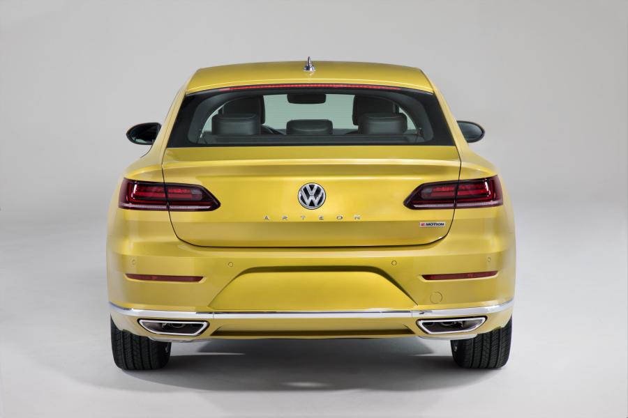  Volkswagen Arteon 4Motion 2018 года  (NA) (фото 11 из 41)